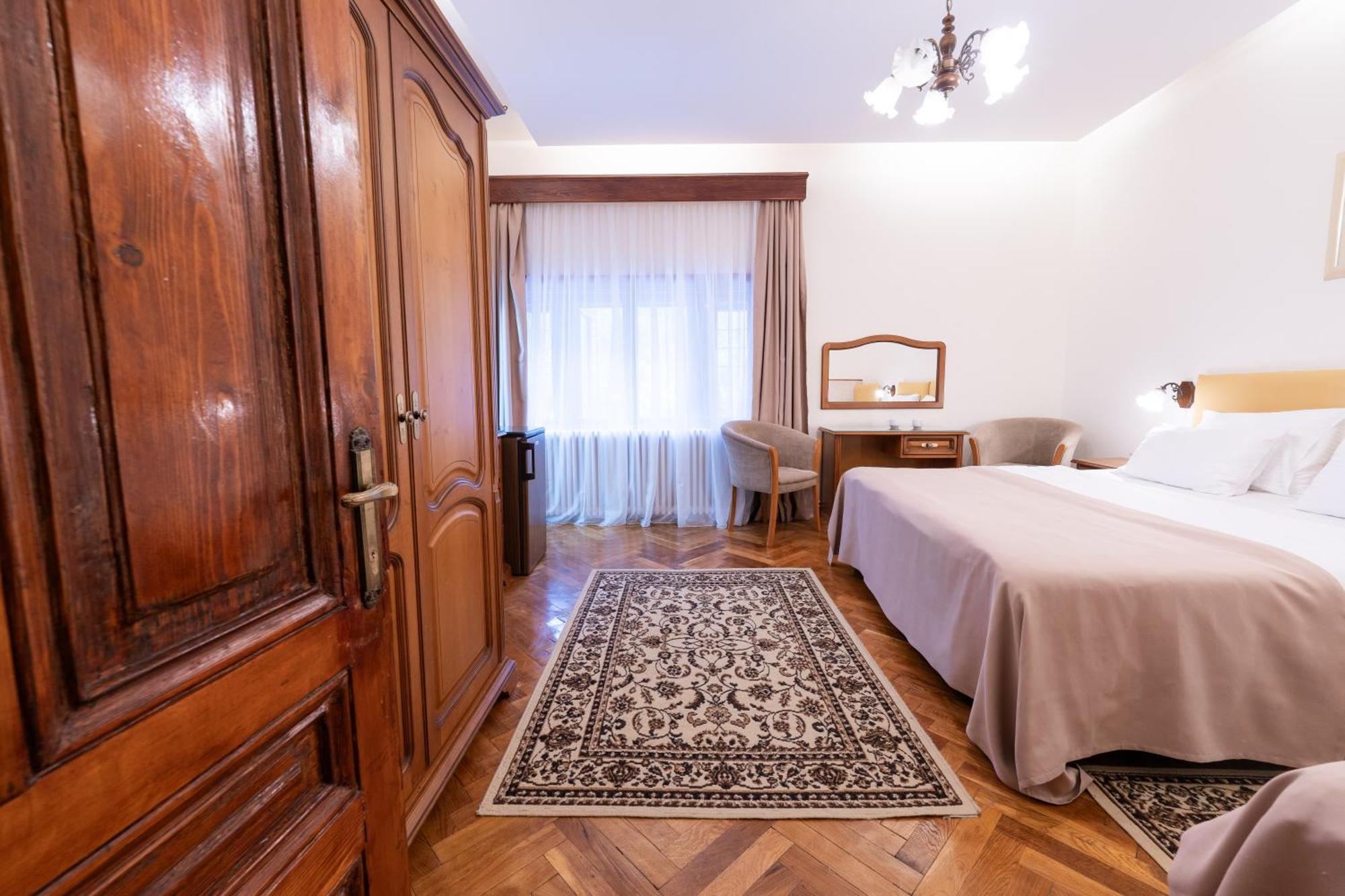 Vila Camelia Sinaia Exterior photo